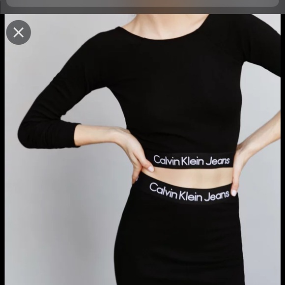 Calvin Klein jeans logo tape crop top - Picture 6 of 7